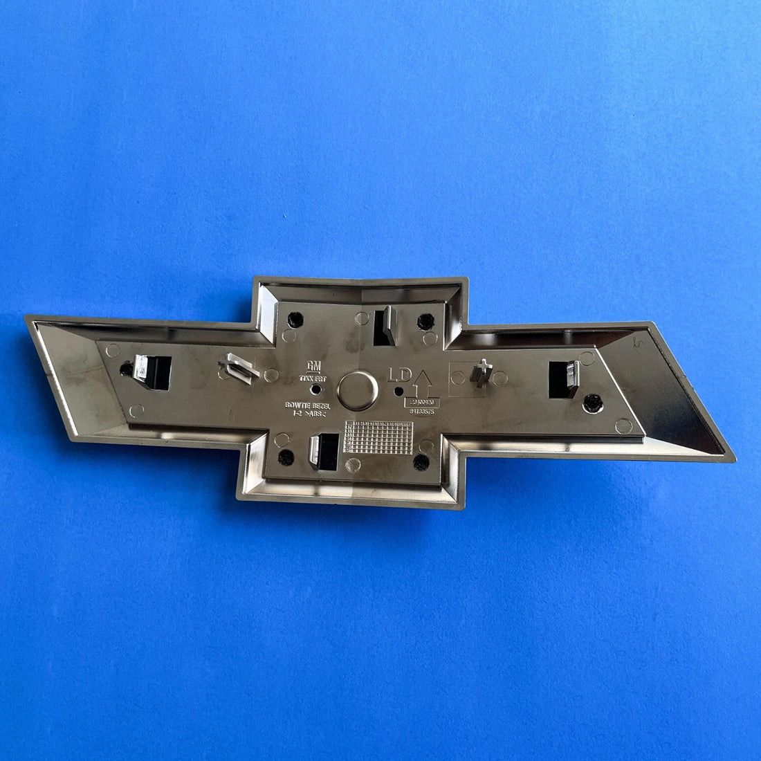 Grille Bowtie Emblem for 2019-2021 Chevrolet Silverado 1500 Badge