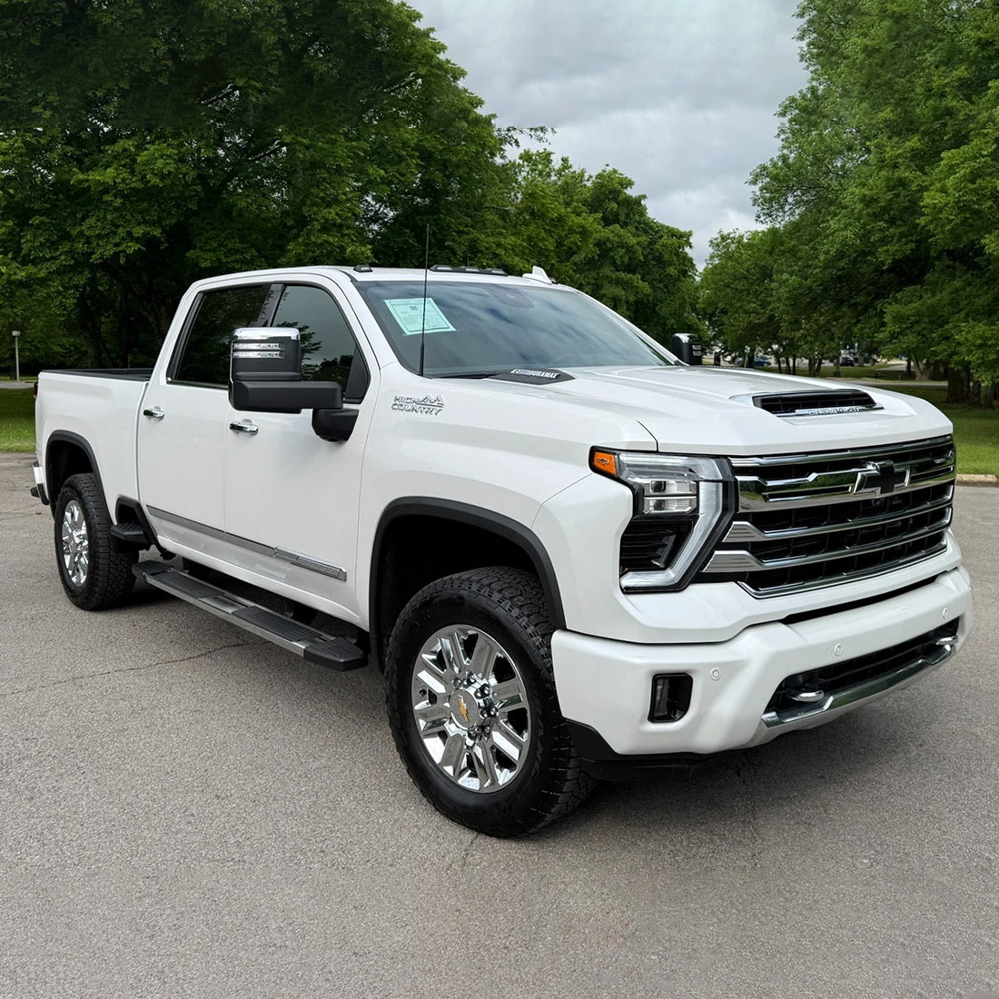 Grille & Tailgate Bowtie Emblem Badge for 2019-2021 Silverado 1500 (Chrome / Gloss Black) 2-pack