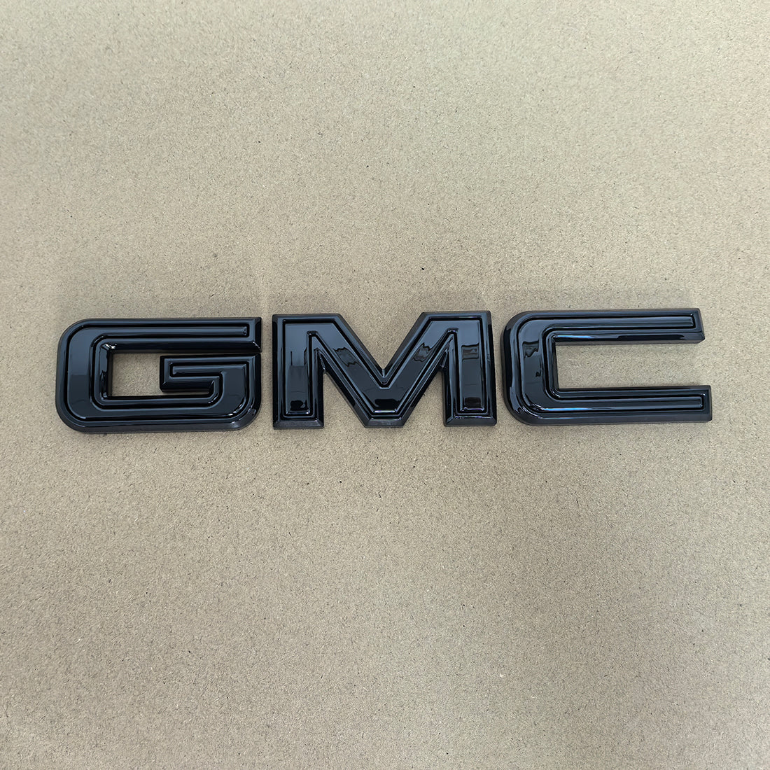 Tailgate GMC Emblem Badge for 2021–2024 Yukon(XL) 2020+ Acadia Terrain (Chrome / Matte / Gloss Black) 1-pack