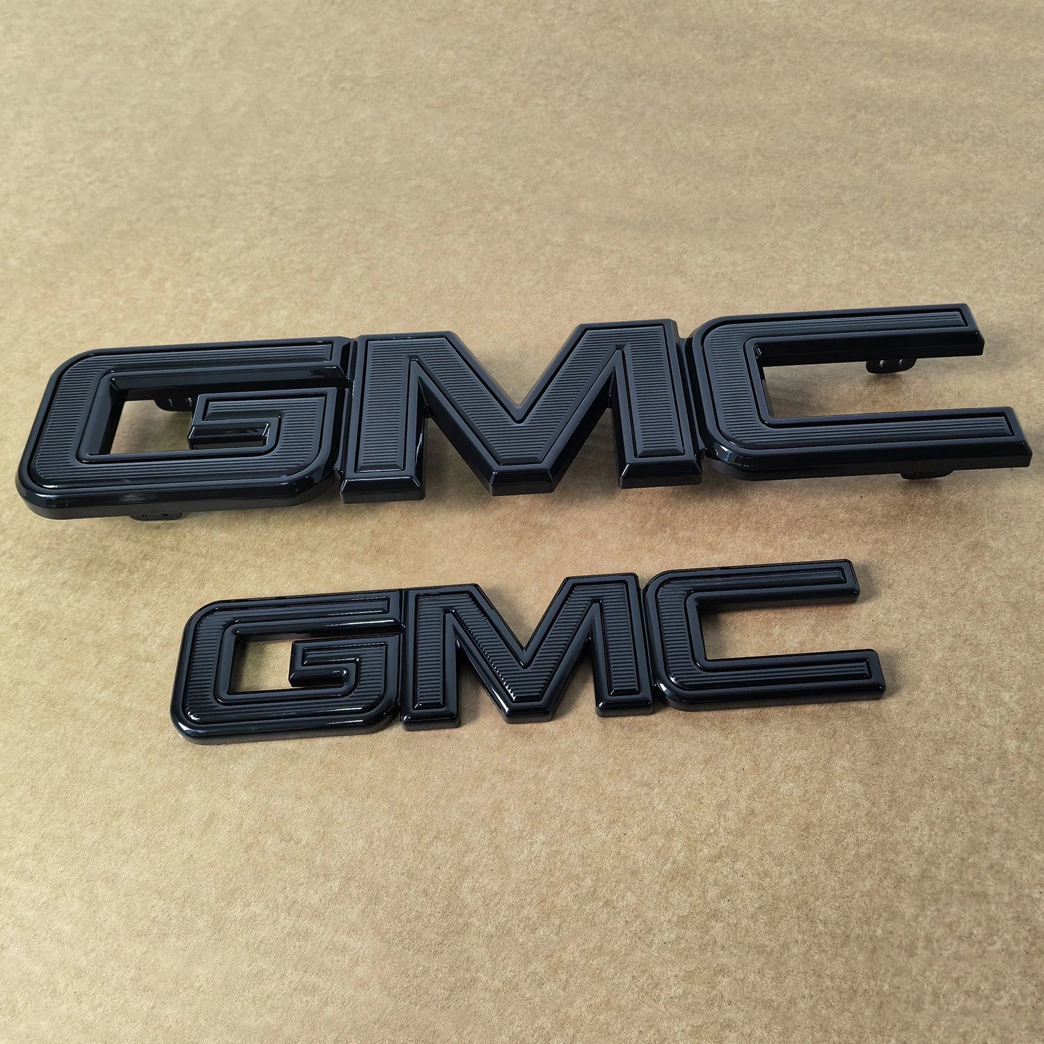 Front & Rear Emblem Set for 2015–20 GMC Yukon (XL) Canyon 2017–19 Acadia