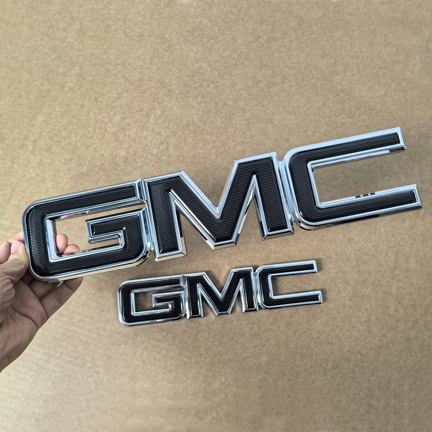 Front & Rear Emblem Set for 2015–20 GMC Yukon (XL) Canyon 2017–19 Acadia