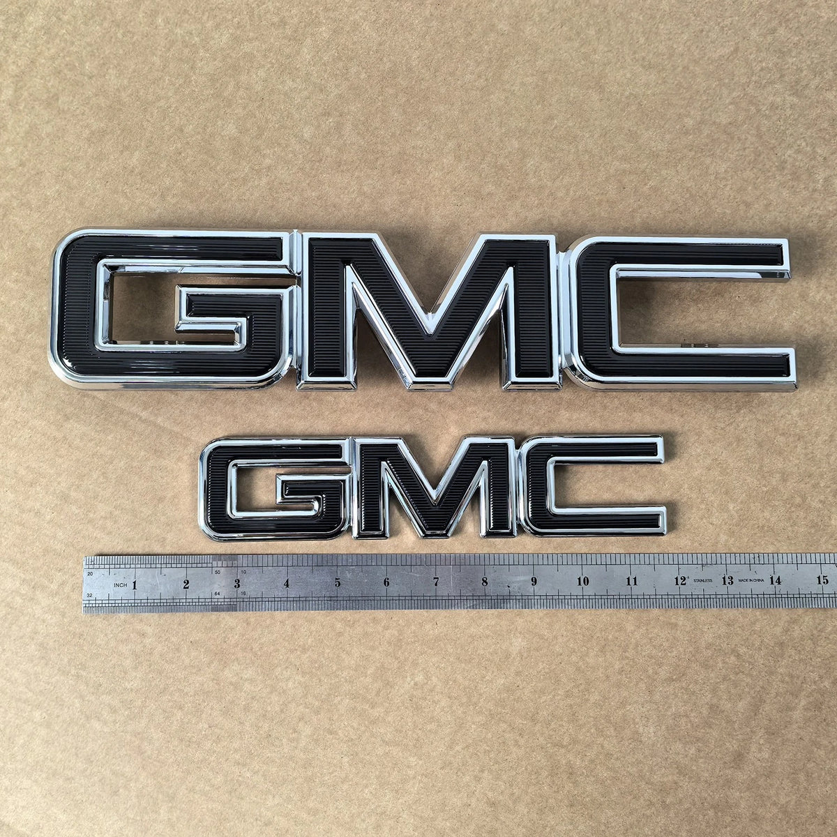 Front & Rear Emblem Set for 2015–20 GMC Yukon (XL) Canyon 2017–19 Acadia