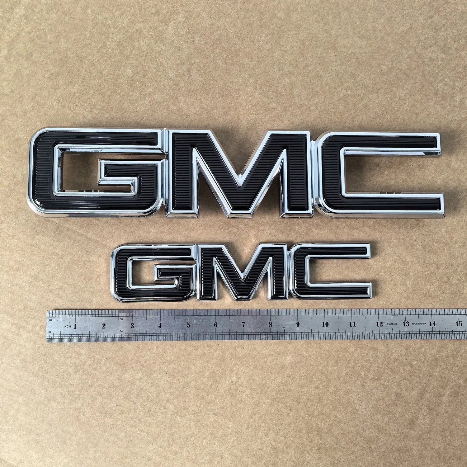 Front & Rear Emblem Set for 2015–20 GMC Yukon (XL) Canyon 2017–19 Acadia