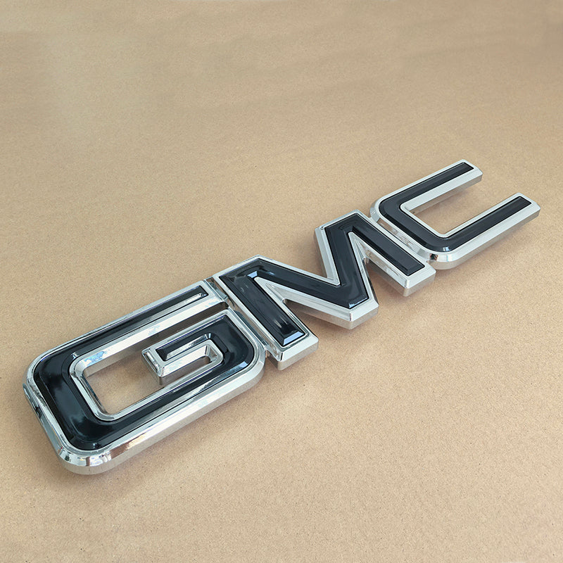 Front Grille GMC Emblem for 2007–2013 Sierra 1500 2500HD 3500HD Badge (Chrome / Gloss Black)