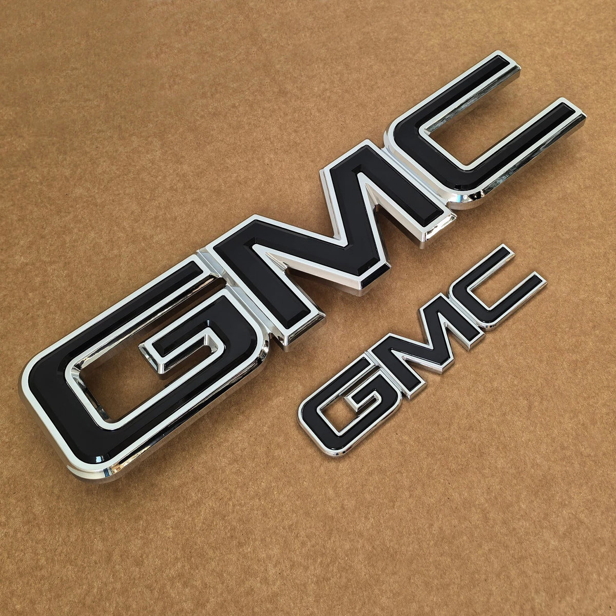 Grille & Tailgate Emblem Set for 2007–2013 GMC Sierra 1500 2500HD 3500HD