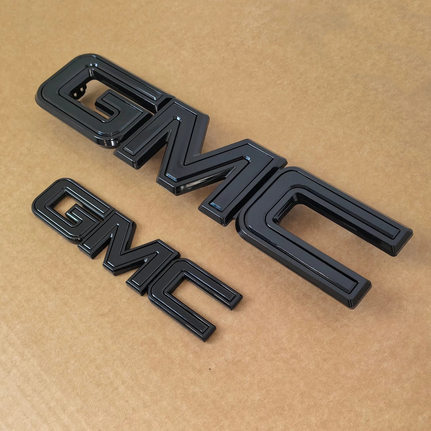 Grille & Tailgate Emblem Set for 2007-2014 GMC Yukon (XL) 2007-2016 Acadia