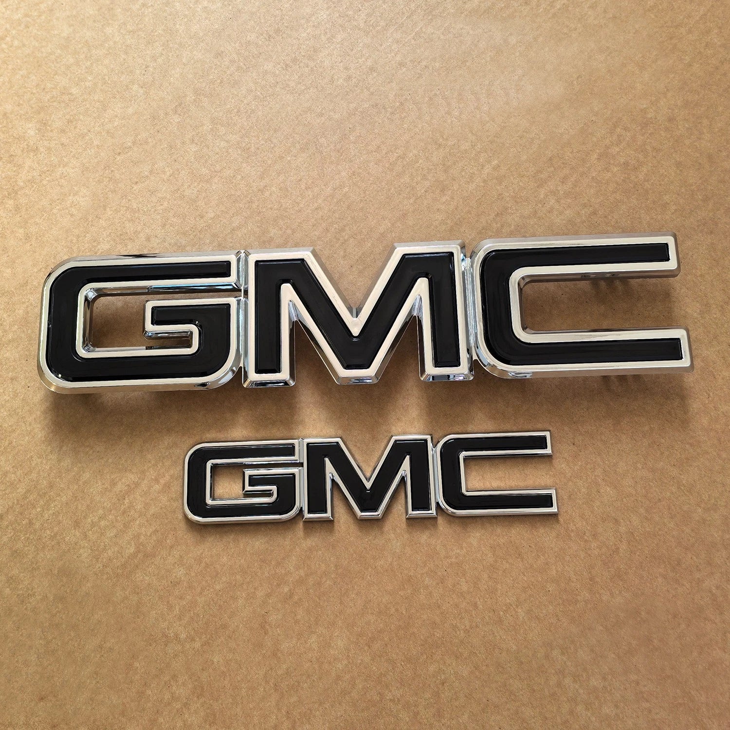 Grille & Tailgate Emblem Set for 2007-2014 GMC Yukon (XL) 2007-2016 Acadia