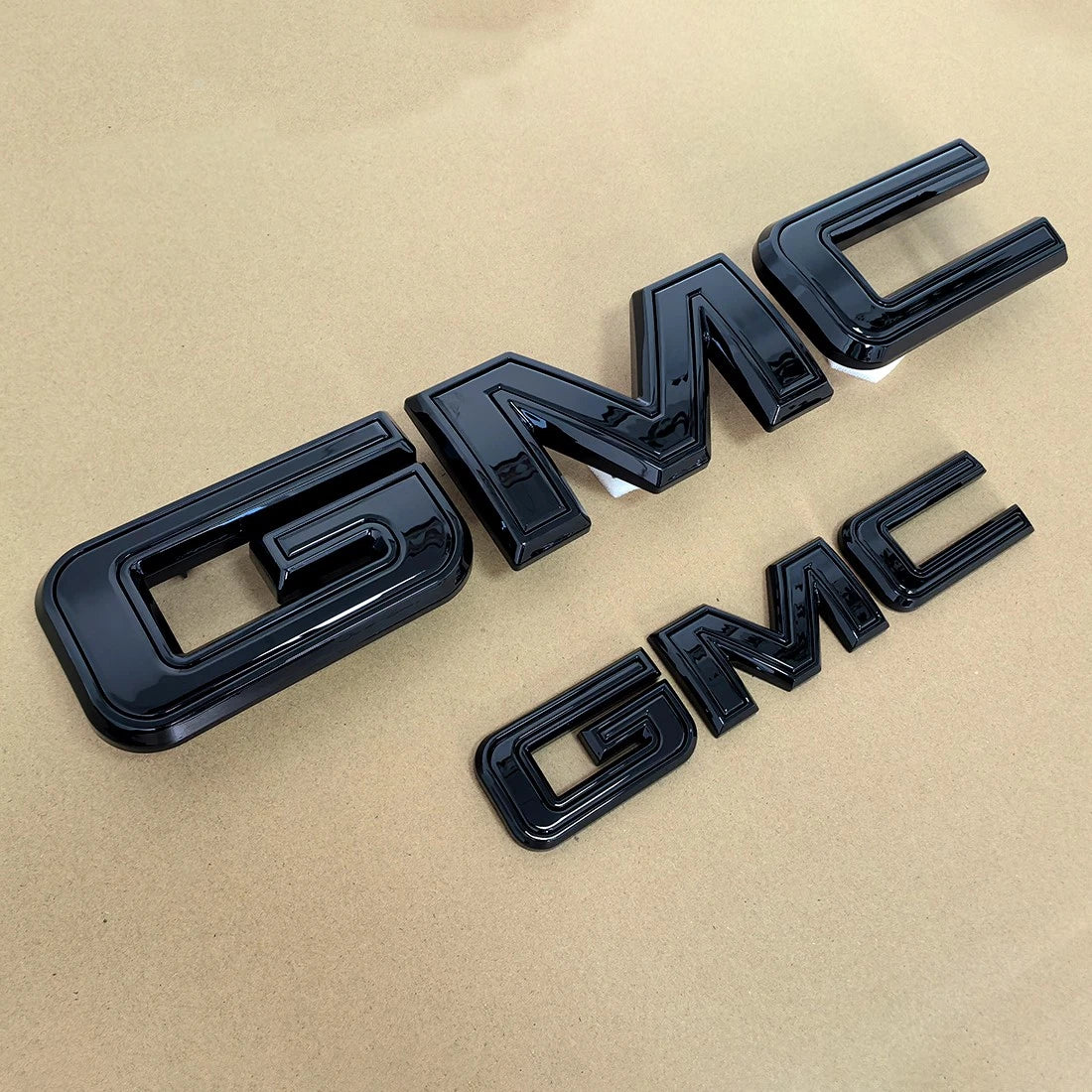 Full Emblem Kit for 2025–2026 GMC Yukon Denali | Denali Ultimate (Gloss Black / Chrome Black) 4-Pack/6-Pack