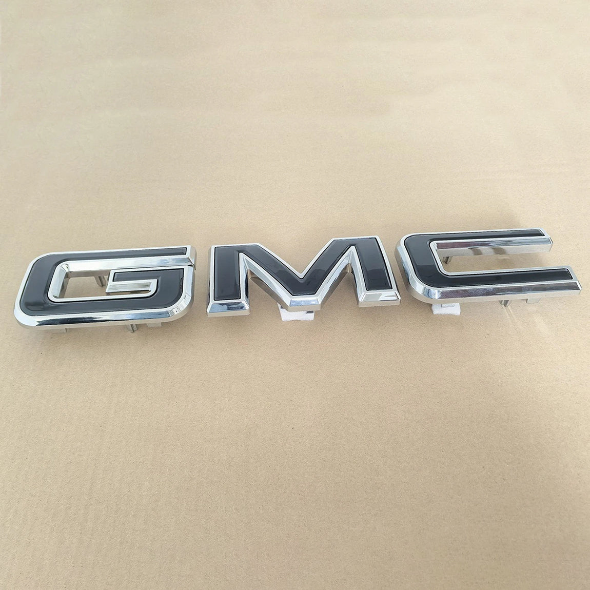 Grille Rear Emblem Kit for 2025–2026 GMC Yukon Denali | Denali Ultimate (Gloss Black / Chrome Black) 2-Pack
