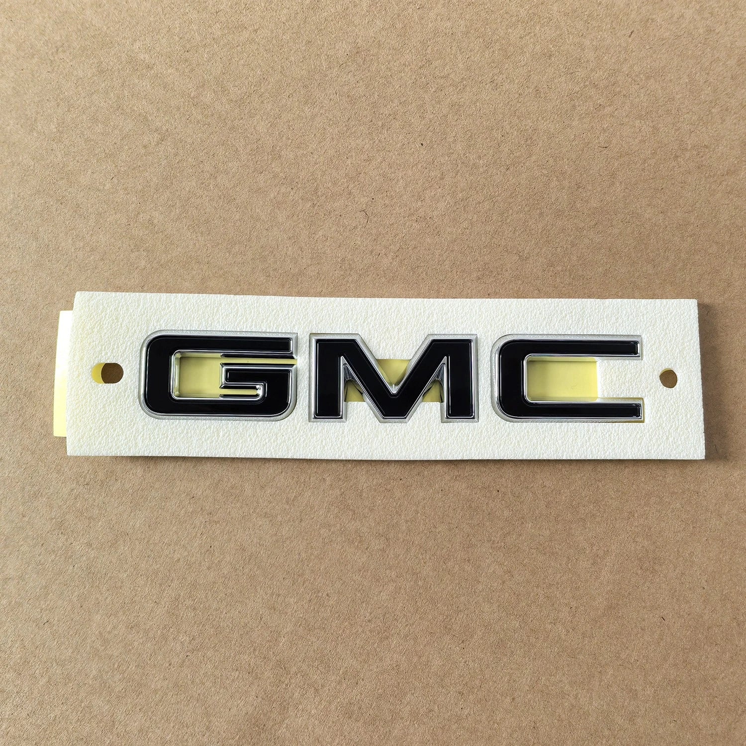 Grille & Rear Emblem Kit for 2025–2026 GMC Yukon AT4 and Elevation