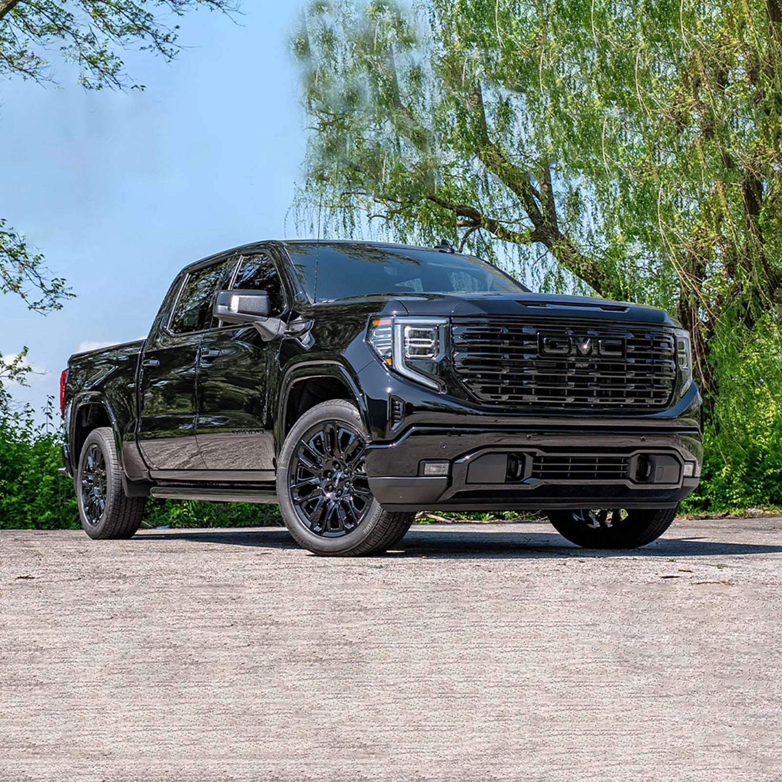 6.2L V8 Fender Vent Emblem Set for 2019-2026 GMC Sierra 1500 86532094 (Black / Red)