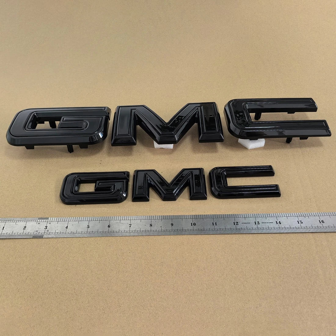 Grille & Rear Emblems for 2025-2026 GMC Yukon AT4 Badge Replacement