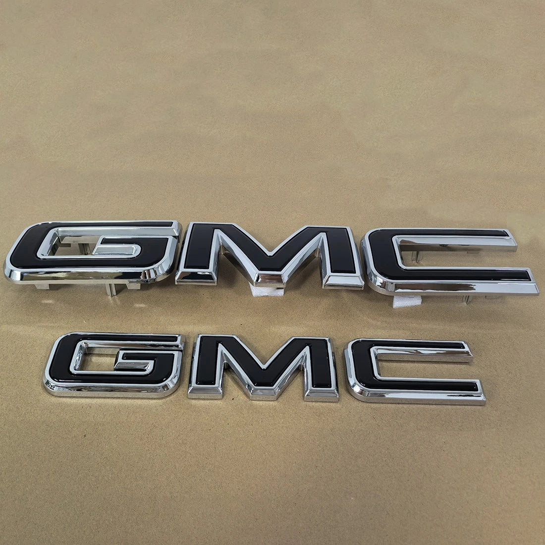 Grille & Rear Emblems for 2025-2026 GMC Yukon AT4 Badge Replacement