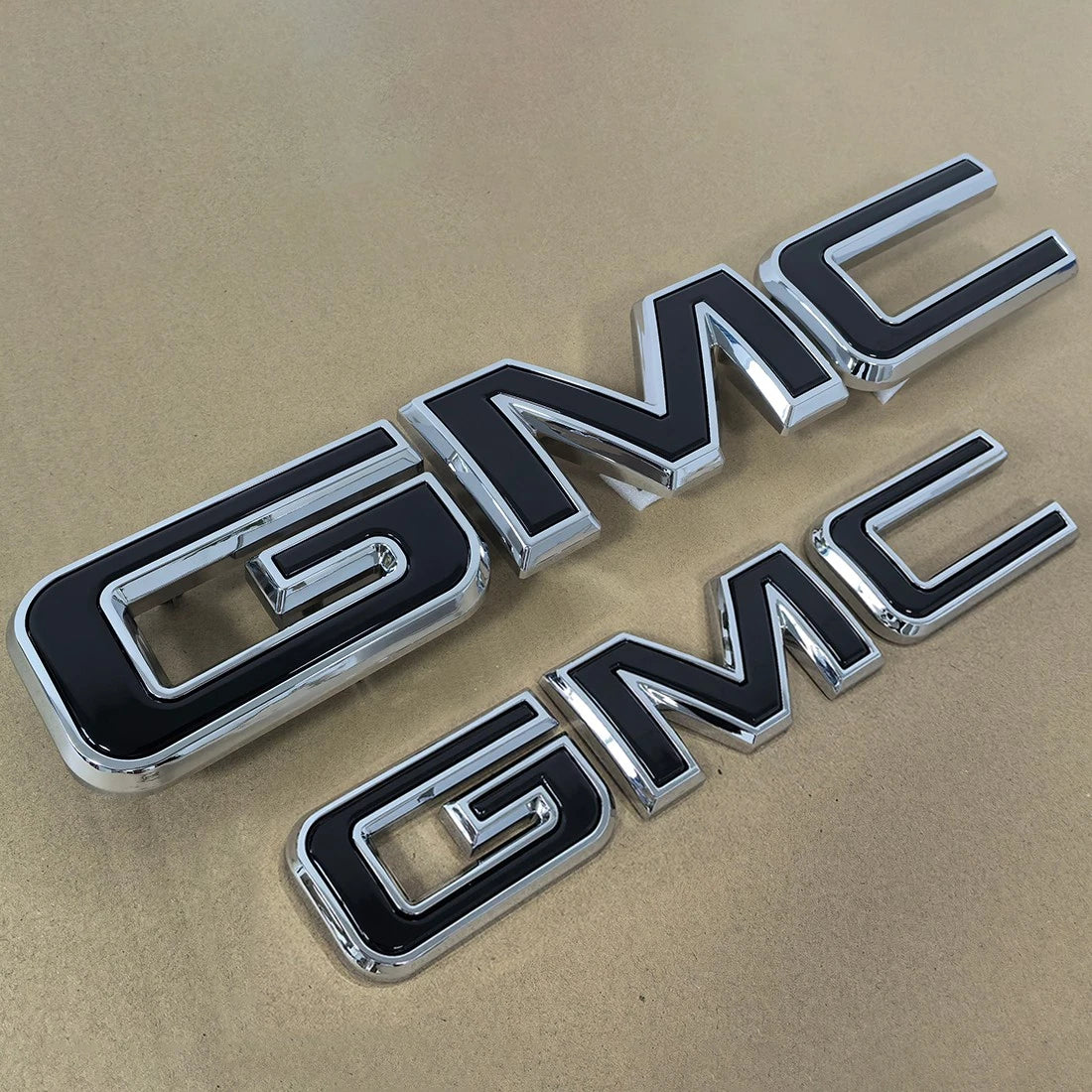 Grille & Rear Emblems for 2025-2026 GMC Yukon AT4 Badge Replacement