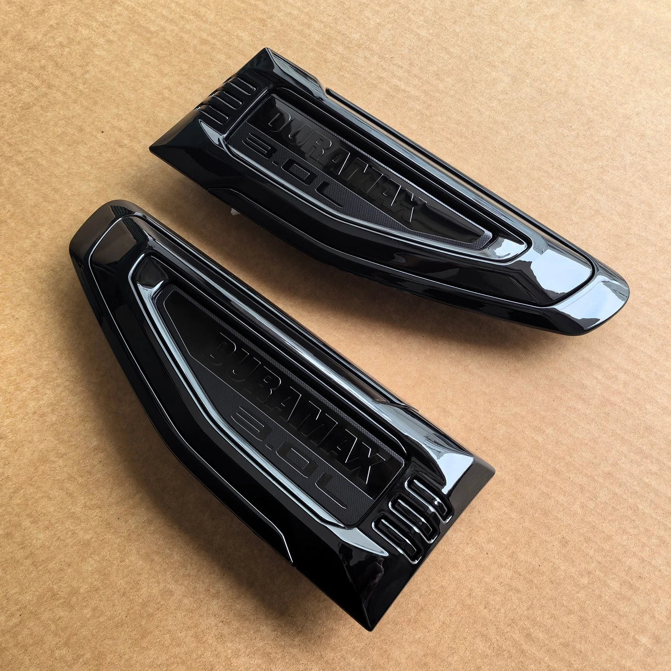 Duramax 3.0L Fender Vent Emblems for 2025–2026 GMC Yukon / Yukon XL Black/Red