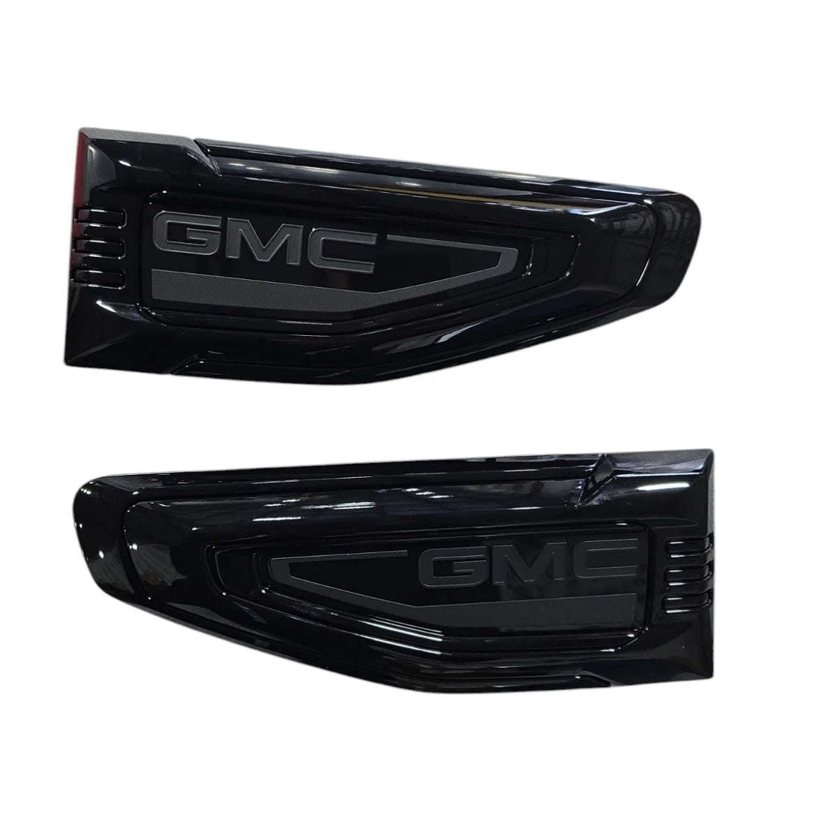 Fender Vent Emblems for 2025–2026 GMC Yukon (XL) Denali Side Badge Set